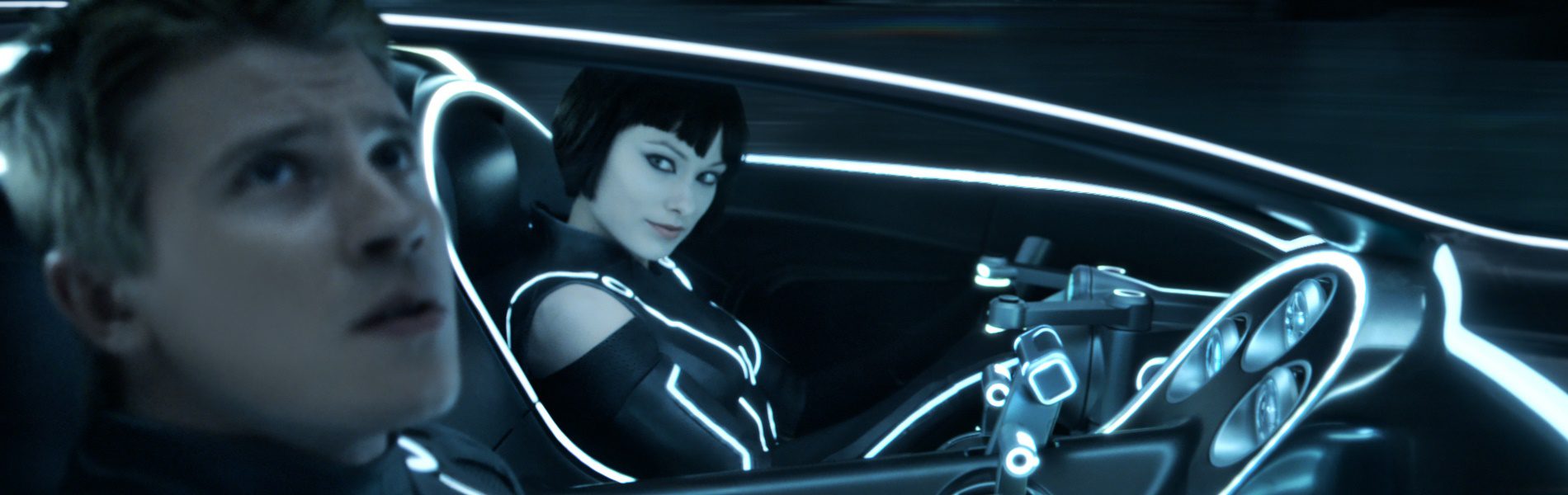 Garrett Hedlund és Olivia Wilde főszereplésével jöhet a Tron: Örökség folytatása!