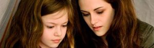 Kristen Stewart és Alkonyat-beli lánya, Mackenzie Foy ismét összejött