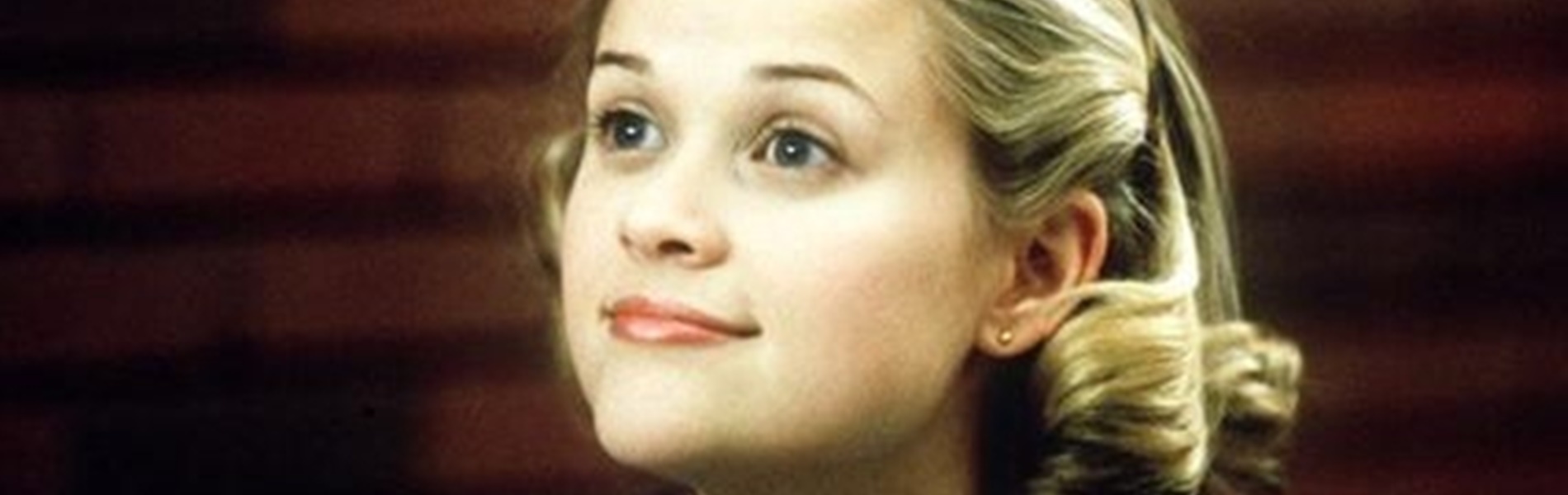 Reese Witherspoon főszereplésével jön a Gimiboszi 2!