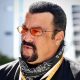 Kitálalt a leszbikus színésznő: Steven Seagal egy megbeszélésen molesztálta őt