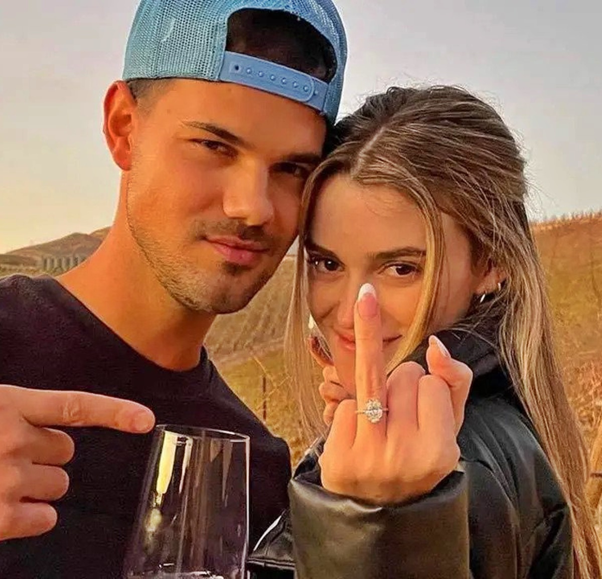 Így néz ki az Alkonyat-széria vérfarkasának a csodaszép felesége - Taylor Lautner