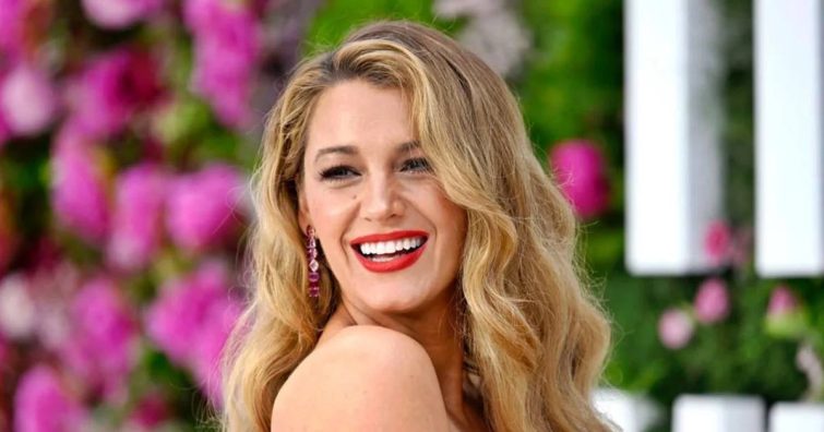 Blake Lively elképesztő! Megmutatta hihetetlen alakját a 4. gyermeke után is