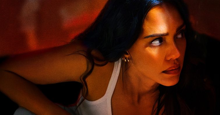 Nagyon zúzós akciófilmmel tér vissza Jessica Alba (Előzetes!) - Trigger Warning