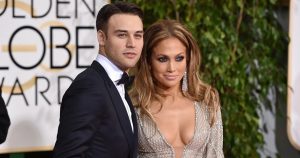 Jennifer Lopez partnere ledöbbent – Erre senki sem számított az erotikus jelenet előtt!