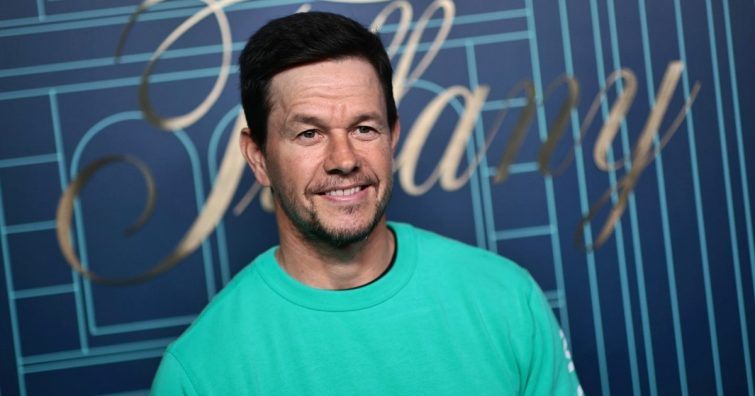 Minden nő őt akarta, végül örök hűséget fogadott - Mark Wahlberg 23 éve imádja a feleségét