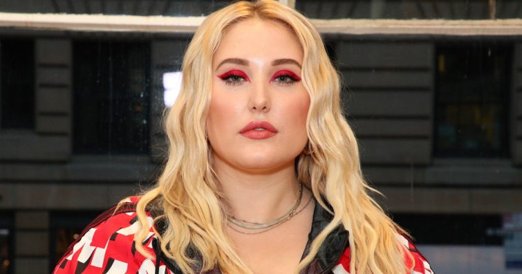 Ez a gyönyörű ducimodell az egyik legismertebb sorozatsztárnak a lánya – Kitalálod, hogy ki az apuka? - Hayley Hasselhoff - David Hasselhoff