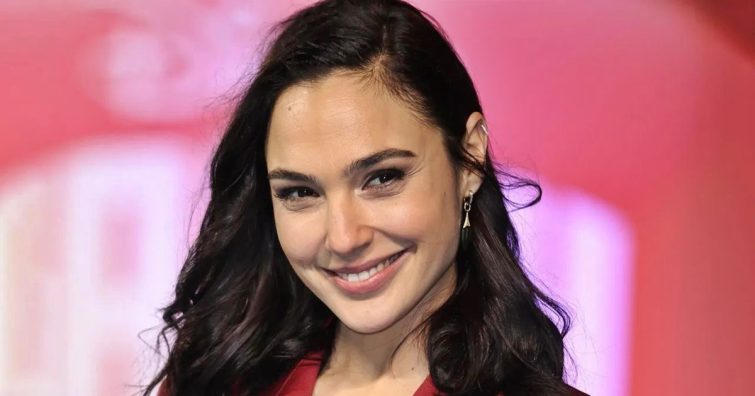 Gal Gadot őrülten szerelmes a férjébe: nem fogod elhinni, milyen átlagos pasiról van szó! - Yaron Varsano