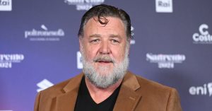 Russell Crowe barátnője igazi szőke bombázó – A legendás színész párja 27 évvel fiatalabb nála - Britney Theriot