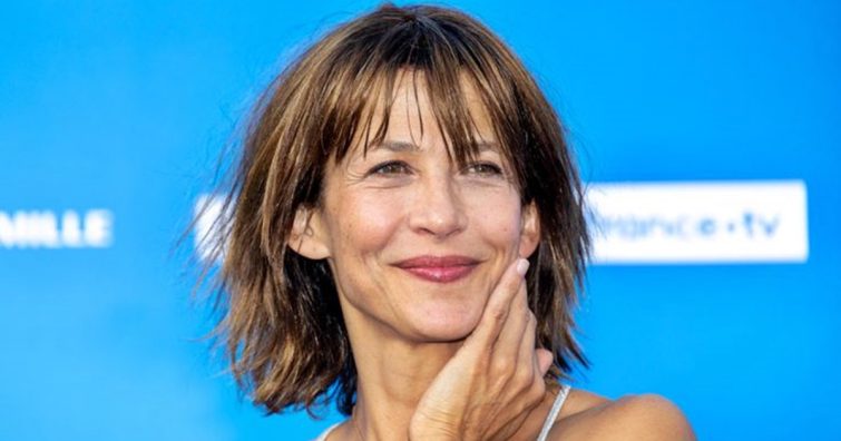 Sophie Marceau fiatalkori, fürdőruhás képétől fölrobbant az internet! Ilyen bombanő volt a színésznő