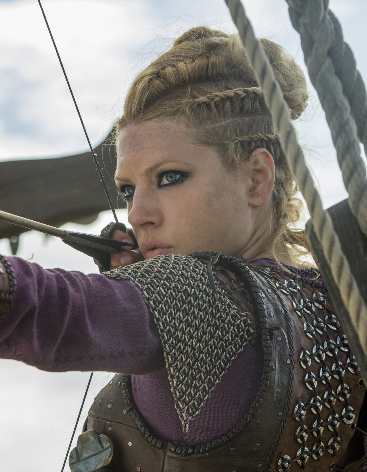 Fotó: a valóságban ILYEN dögös nő a Vikingek Lagerthája - Katheryn Winnick