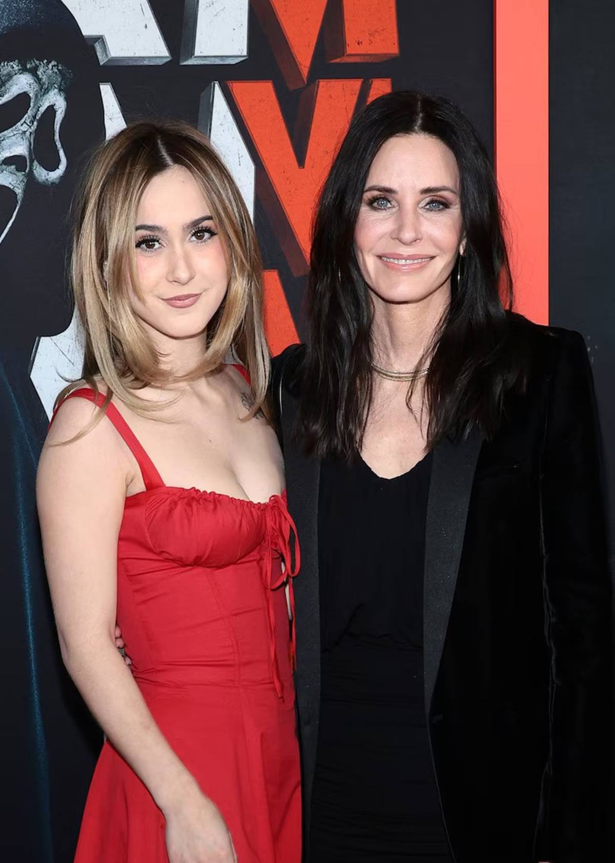 Courteney Cox és 20 éves lánya kiköpött hasonmások – Nézd meg a közös fotóikat!