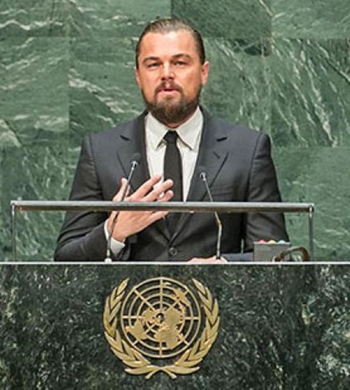 A vegán életmódú Leonardo DiCaprio-nak brutális dolgot kellett megtennie egyik filmje forgatásán