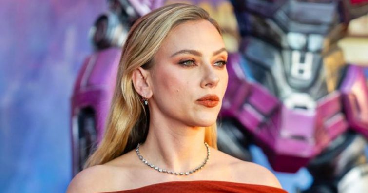 Kizárt, hogy ráismersz! A mindig makulátlan Scarlett Johansson így néz ki smink nélkül