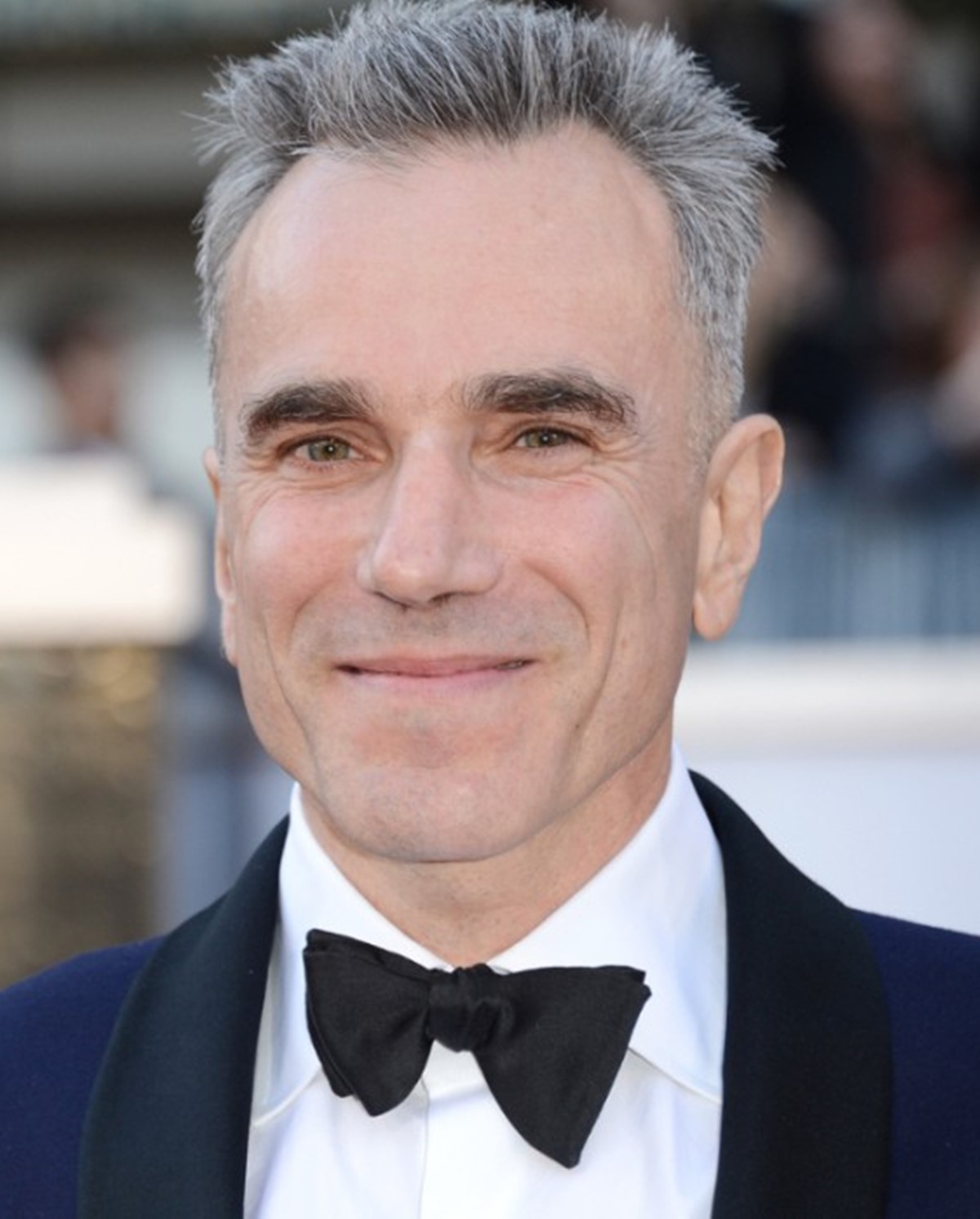 A képen látható mosolygós kisfiú ma már 3 Oscar-díj büszke tulajdonosa - Kitalálod, hogy ki ő? - Daniel Day-Lewis